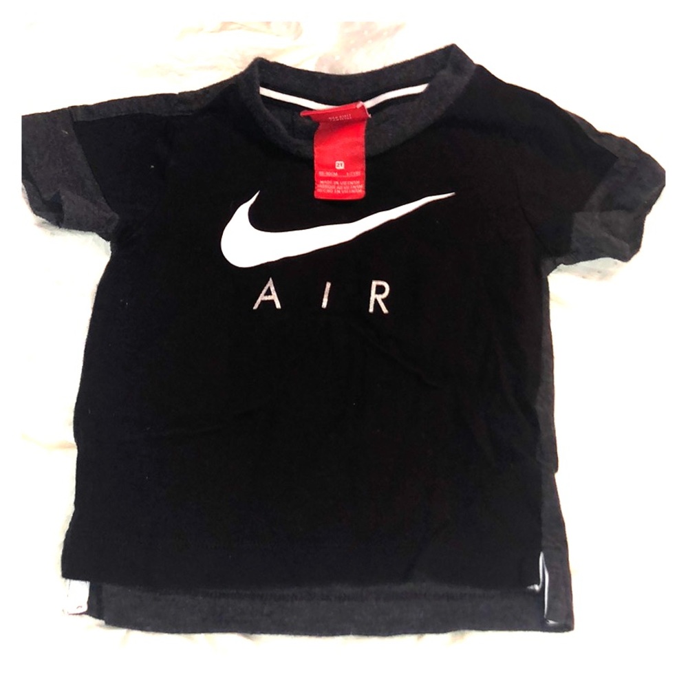 Nike T-shirt
